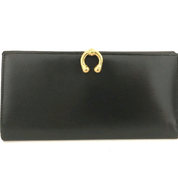 Gucci Sophisticated Black Leather Wallet with Gold Accent - Picture 1 of 8
